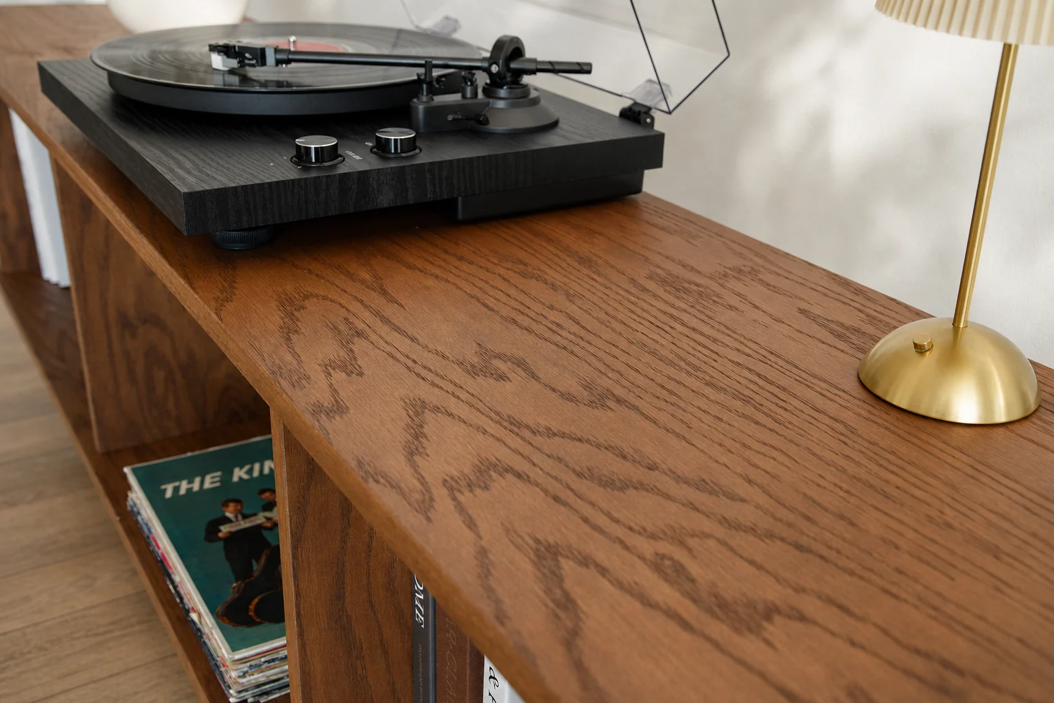 Red Oak Minimalist Record Player Stand